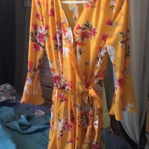 Comfortable and beautiful short jumper